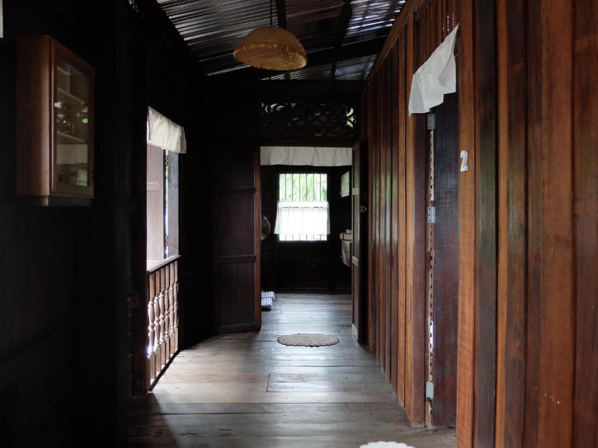 Iamwarin Mini Hostel Warin Chamrap Bagian luar foto