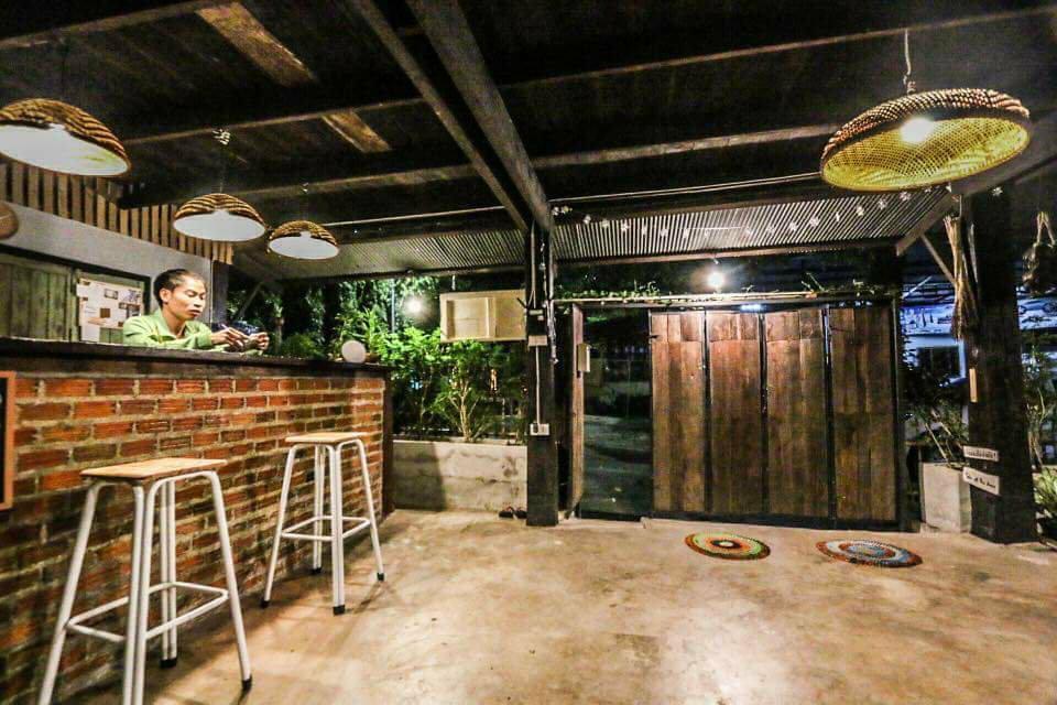 Iamwarin Mini Hostel Warin Chamrap Bagian luar foto